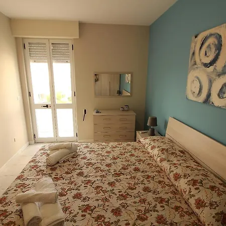 Sabbia E Mare 펜션 *